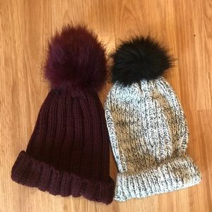 It’s a Bundle Both Christmas Hats!